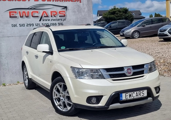 Fiat Freemont cena 45900 przebieg: 146000, rok produkcji 2014 z Nowogard małe 704